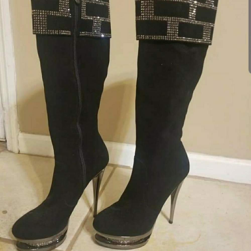 Vintage Gucci boots